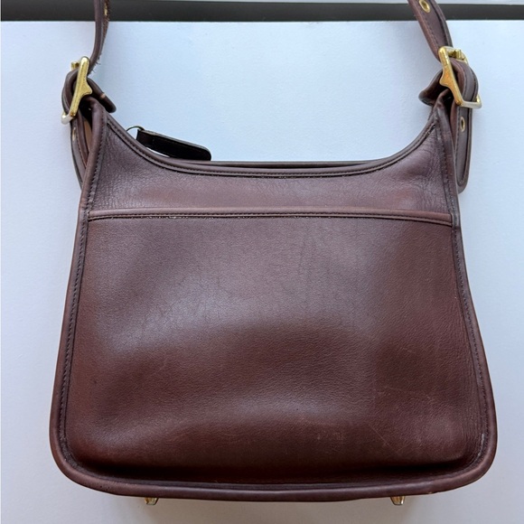Coach Handbags - Vintage Coach Legacy Zip 9966 Mahogany Brown Leather Crossbody Shoulder Bag